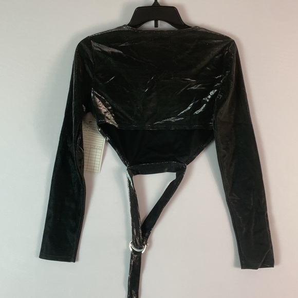 REVOLVE h:ours Kelle Crop Top in Silver Size S - Picture 3 of 6